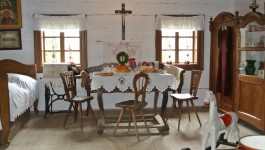 Skanzen Veselý kopec (17 km, 3 hod) Více info